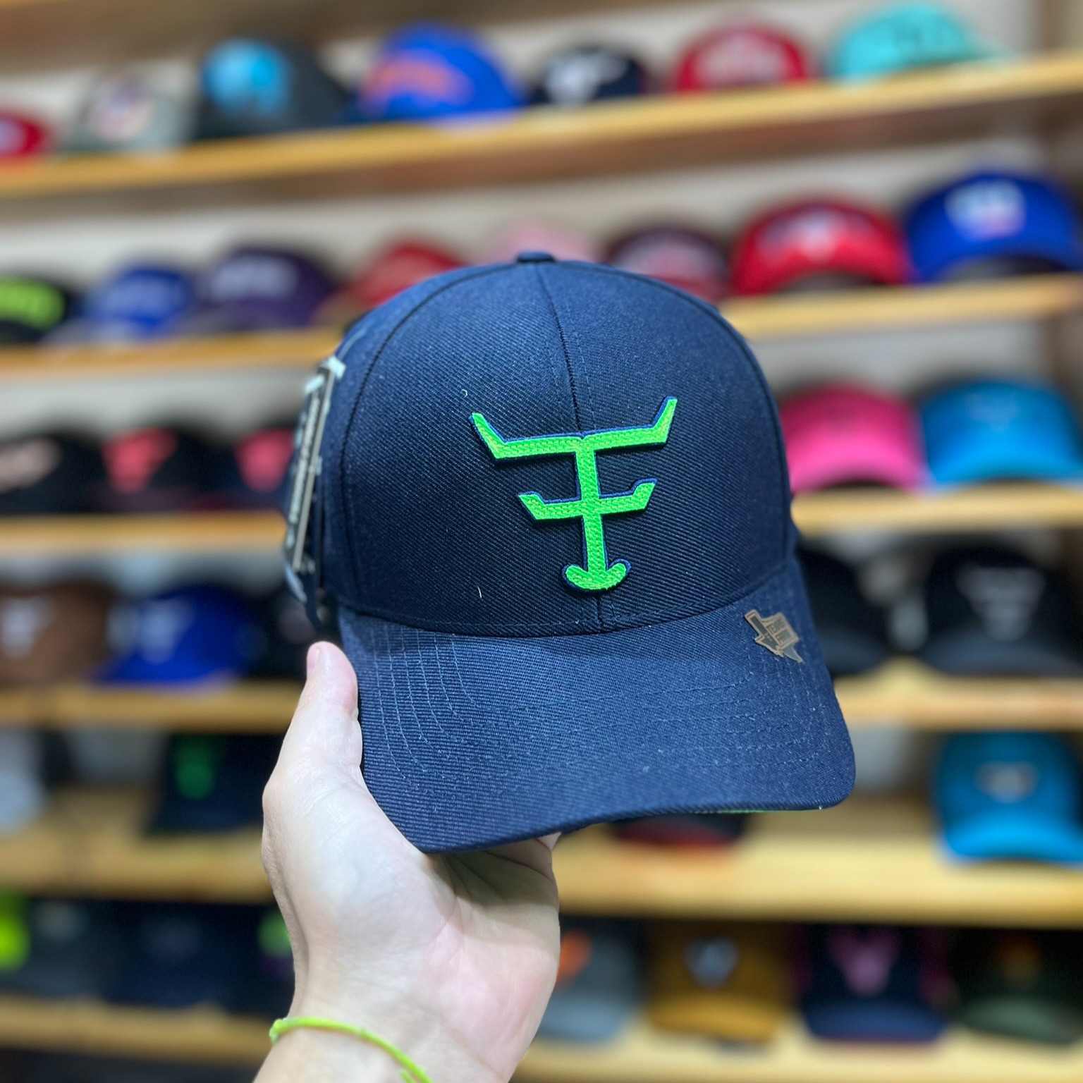 IMG_4684 Boné Texas Farm Azul e Verde Neon - Imagem 1