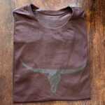 Camiseta Moiadeiros Longhorn Marrom e Cinza